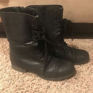 Steve Madden Troopa boot